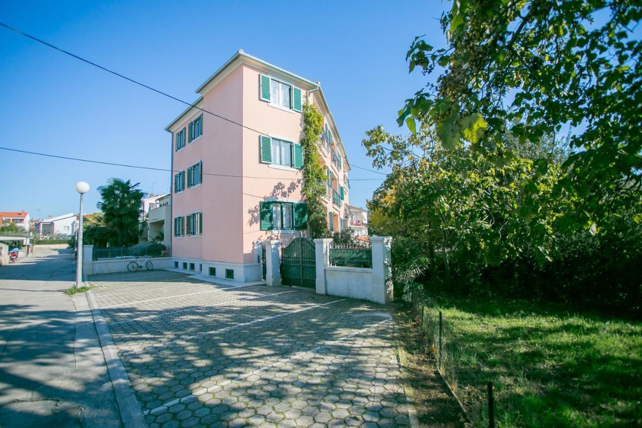 Villa Mareonda - Apartments Sussurro Rovinj Exterior photo